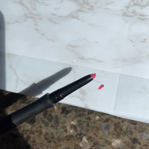 bareMinerals - Lipstick & Lip Liner 💄💋 - Picture 16 of 16